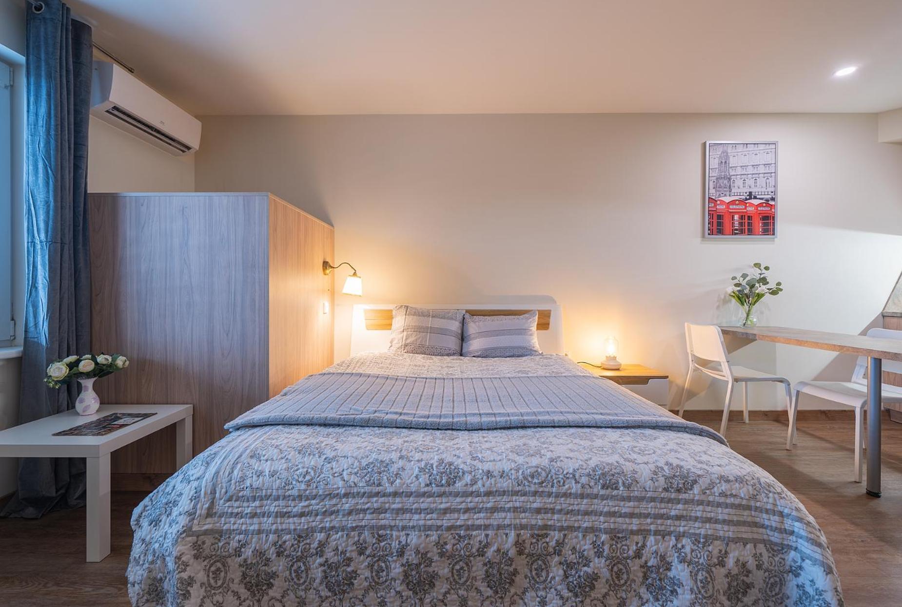 Gyneju Self Check-In Apartments VNO Cameră foto